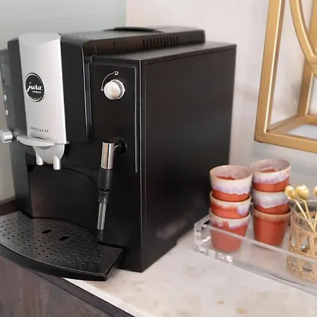 The Eloise By Local Holiday home Nashville