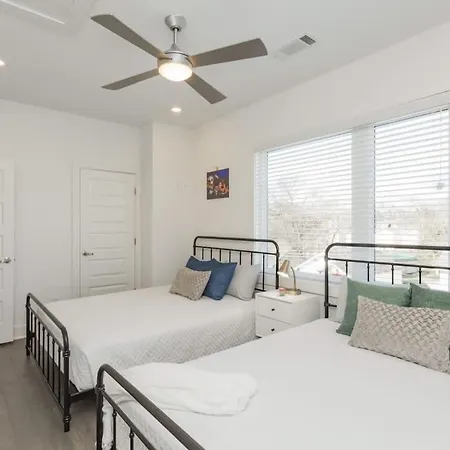 Music Retreat By Local * Nashville