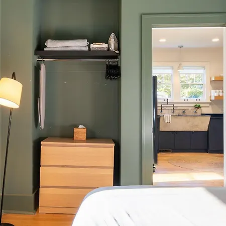 Chapel House By Avantstay Holiday home *