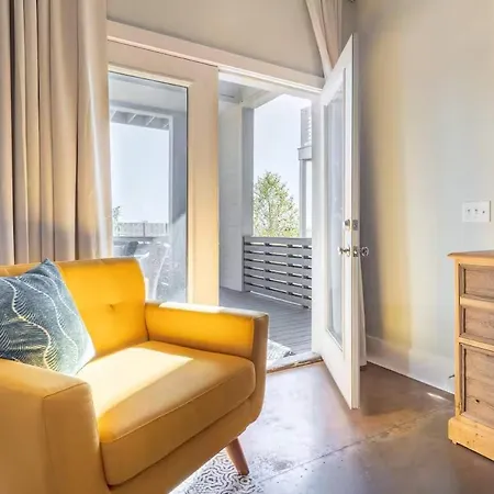 Cashs Speakeasy By Local Holiday home