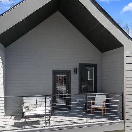 The Nordic By Local Holiday home
