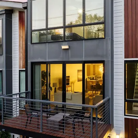 Holiday home 9th Avenue By Avantstay *