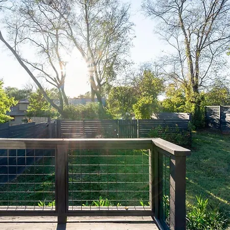 Chapel House By Avantstay * Nashville