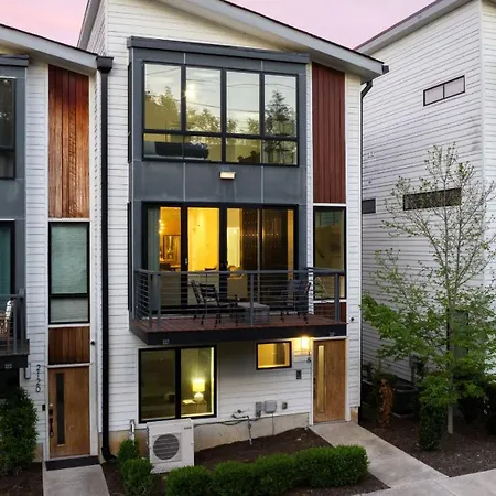 9th Avenue By Avantstay Holiday home *
