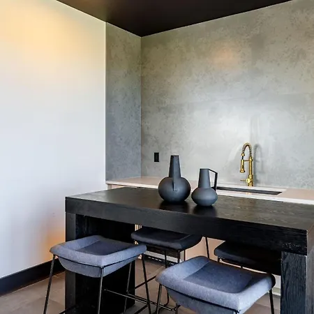 Lindsley By Avantstay Apartment *