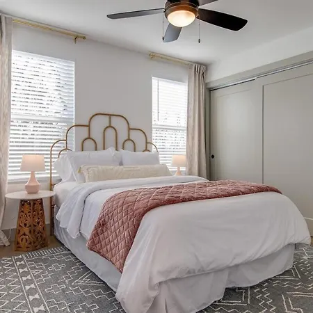 Restin' & Relaxin' Retreat * Nashville