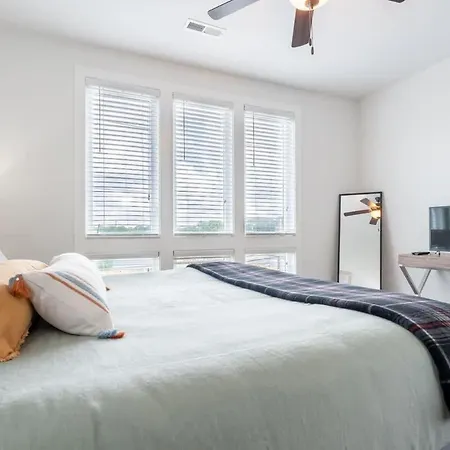 The Gibson By Local Holiday home Nashville