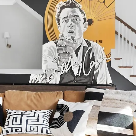 Legends On Lucile Holiday home