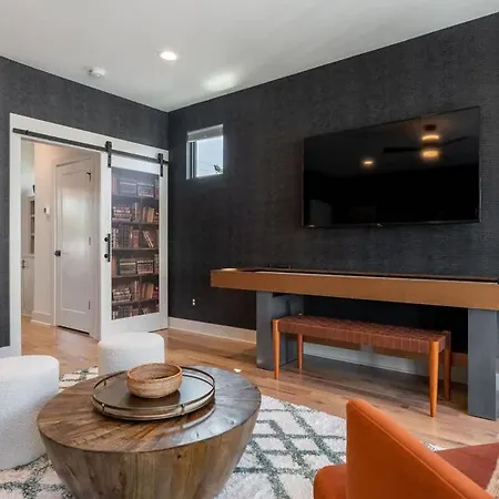 Holiday home The Bel-vandy By Local Nashville