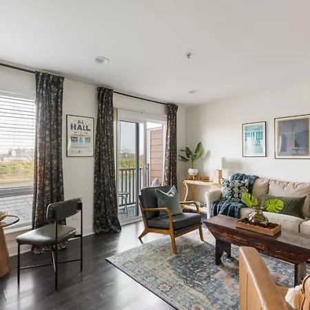 In The Heart Of - Unit794 Apartment *