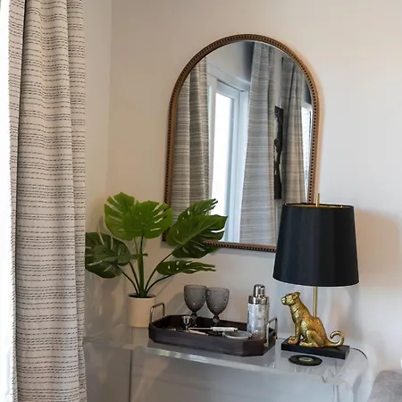 Downtown Riverfront Unit 762 Apartment *