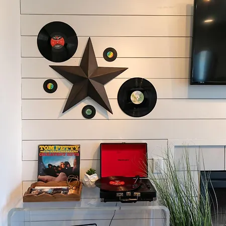 Downtown Riverfront Unit 762 Nashville