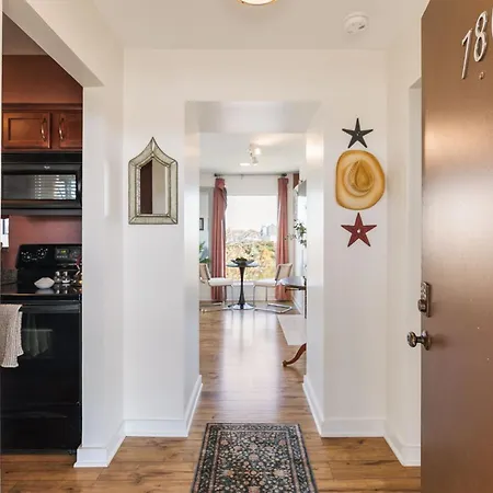 Downtown Riverfront Unit 780