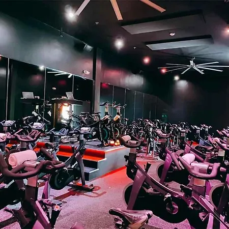 Stylish 2 Penthouse Walk To Shopping, Food, 1 Of 7 Themed Lofts At Cowrite, Find Coffee And Tacos Downstairs, Complimentary Spin Class, Walk To Shopping In 12 South, 10 Minutes To Broadway, Parking, 24 Hr Hospitality Nashville