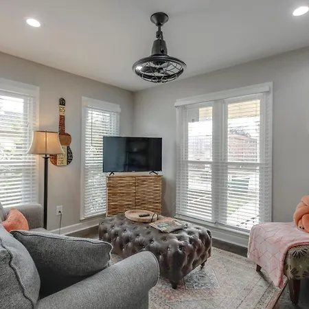 Steps From Hillsboro Village, Downtown 9 Mins Away * Nashville