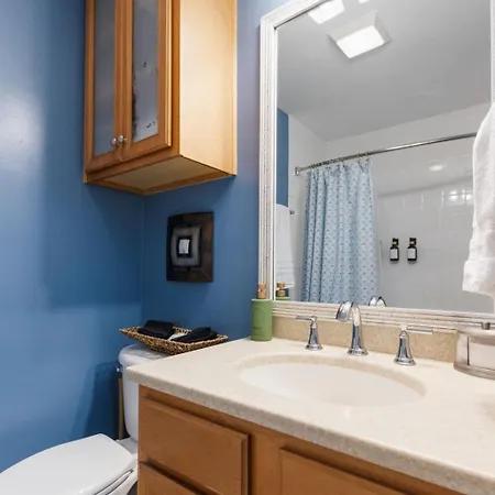 In The Heart Of - Unit794 * Nashville