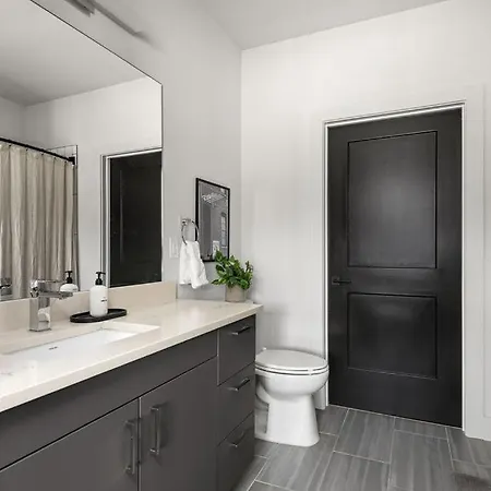 Odyssey Apartment Nashville