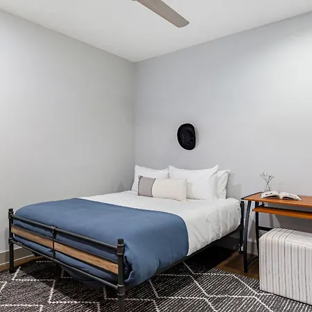 Apartment Waverly By Avantstay Nashville-inspired Townhome W Luxury Kitchen Pool Table *