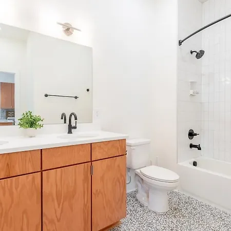 The Lyric Loft By Local Apartment Nashville