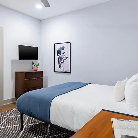 Waverly By Avantstay Nashville-inspired Townhome W Luxury Kitchen Pool Table Apartment