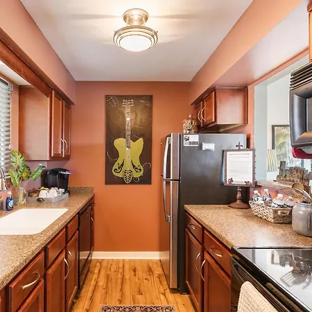 Downtown Riverfront Unit 780 * Nashville