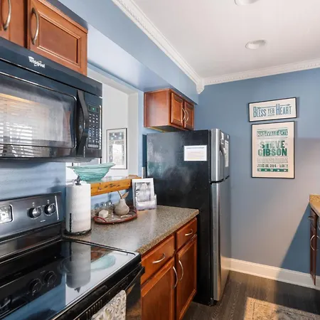 In The Heart Of - Unit794 Apartment Nashville