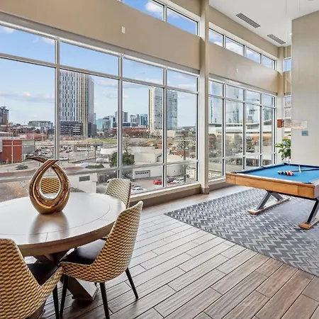 Hotel Sentral Sobro Nashville