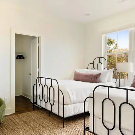 Hart Buyout 5 By Avantstay Two Town House Buyout W Modern Amenities In *