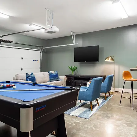 Waverly By Avantstay Nashville-inspired Townhome W Luxury Kitchen Pool Table Apartment *