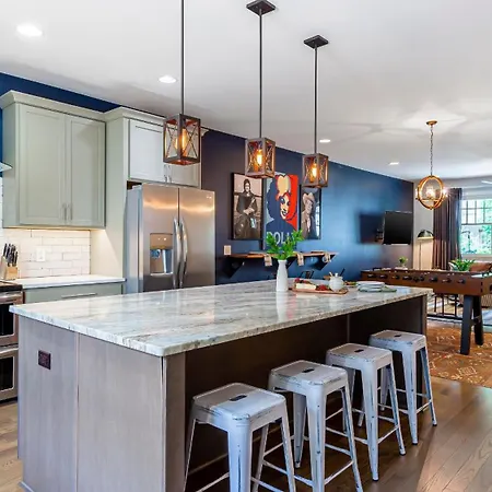 Waverly By Avantstay Nashville-inspired Townhome W Luxury Kitchen Pool Table Nashville