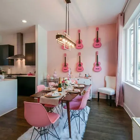 King & Queen 2 Homes - 24 Beds Views Nashville