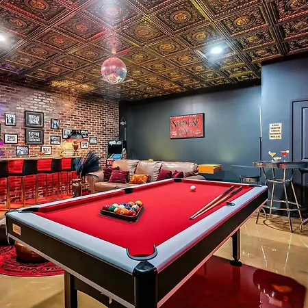 Holiday home New We Roll Rooftop - Hot Tub With Views - 13 Beds Nashville