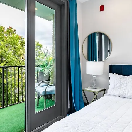 Lindsley By Avantstay Apartment