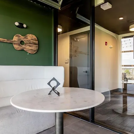 Lindsley By Avantstay * Nashville