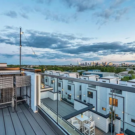 New We Roll Rooftop - Hot Tub With Views - 13 Beds Nashville