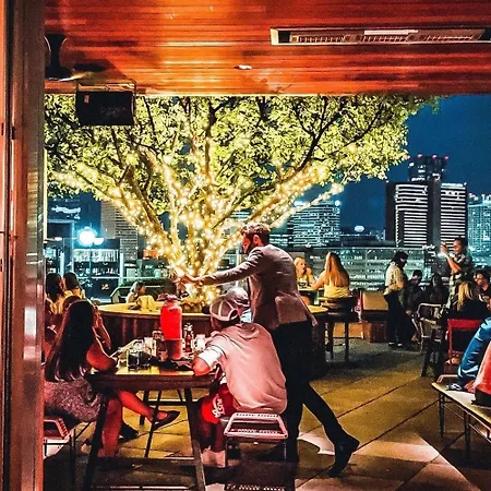 Holiday home Music Hall ♫ Hot Tub/stage/rooftop/walk To Gulch! Nashville
