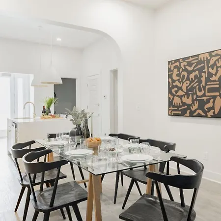 Outrider Buyout - 2 Units By Avantstay Holiday home *