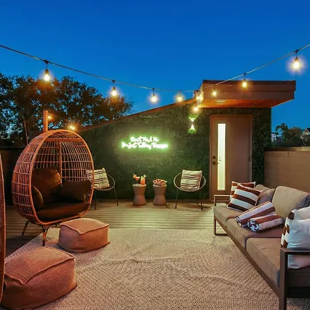Holiday home Dual Homes Rooftop Deck In Downtown Nashville