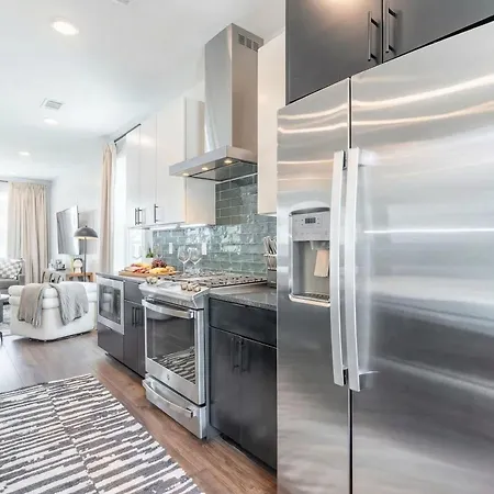 Holiday home Luxe 4br With Fire Pit Grill And Views
