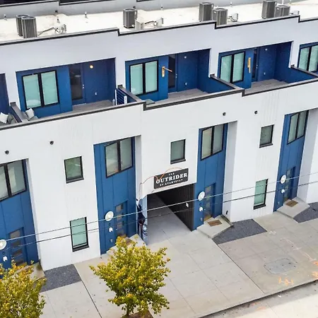 Outrider Buyout - 3 Units By Avantstay Holiday home