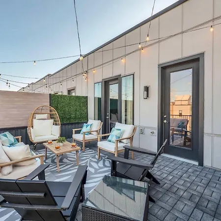 Holiday home Brand New Views Karaoke Near Downtown Nashville