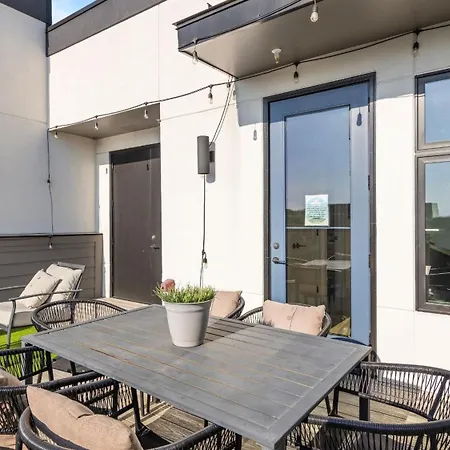 Skyline Soundhouse By Avantstay Holiday home