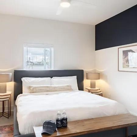 Holiday home Outrider Buyout - 2 Units By Avantstay