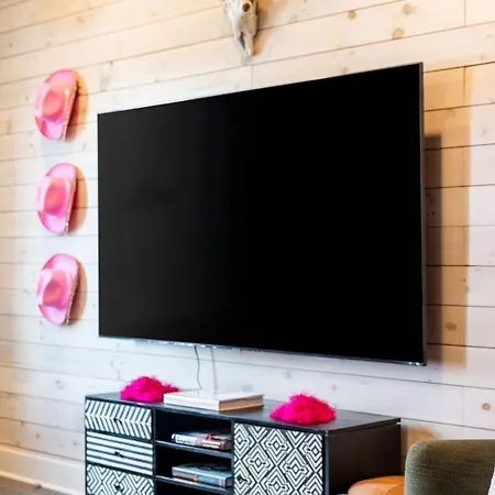 Last Rodeo Buyout - 3 Units By Avantstay Holiday home *
