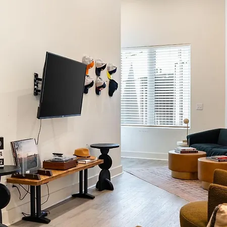Outrider Buyout - 3 Units By Avantstay * Nashville