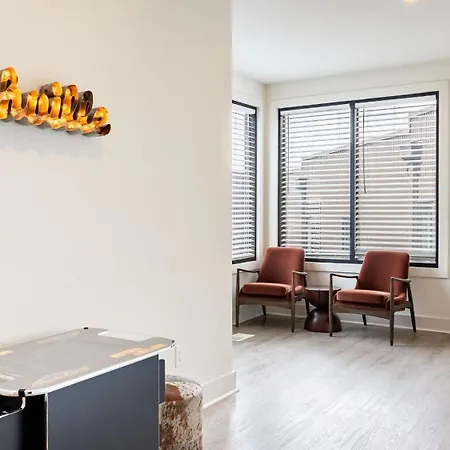 Holiday home Outrider Buyout - 3 Units By Avantstay Nashville