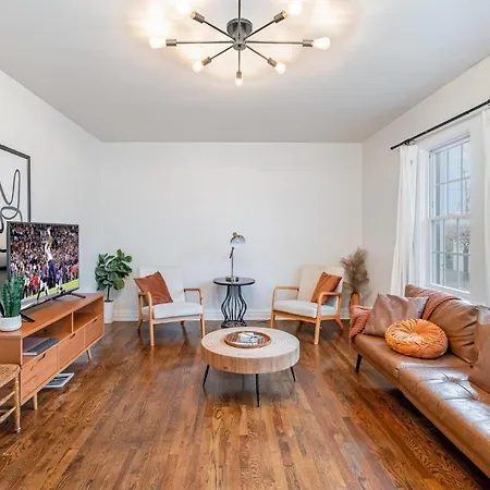 Flow - Sleeps 8 - Mins To Broadway And Germantown *