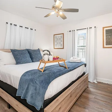 Holiday home Wisp-walk To Bars & Restaurants-mins To Broadway Nashville