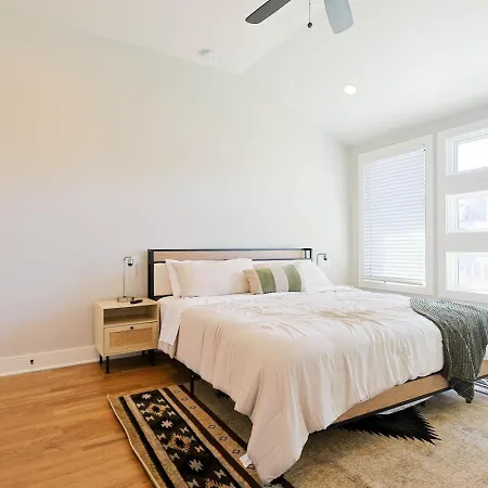 Holiday home Luxury Cowboy Speakeasy, Billiards 3min To Stadium Nashville