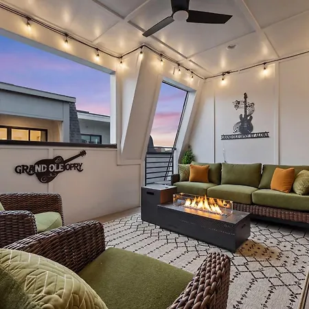 Elegant Nash Karaoke Haven With Rooftop Fire Table Nashville